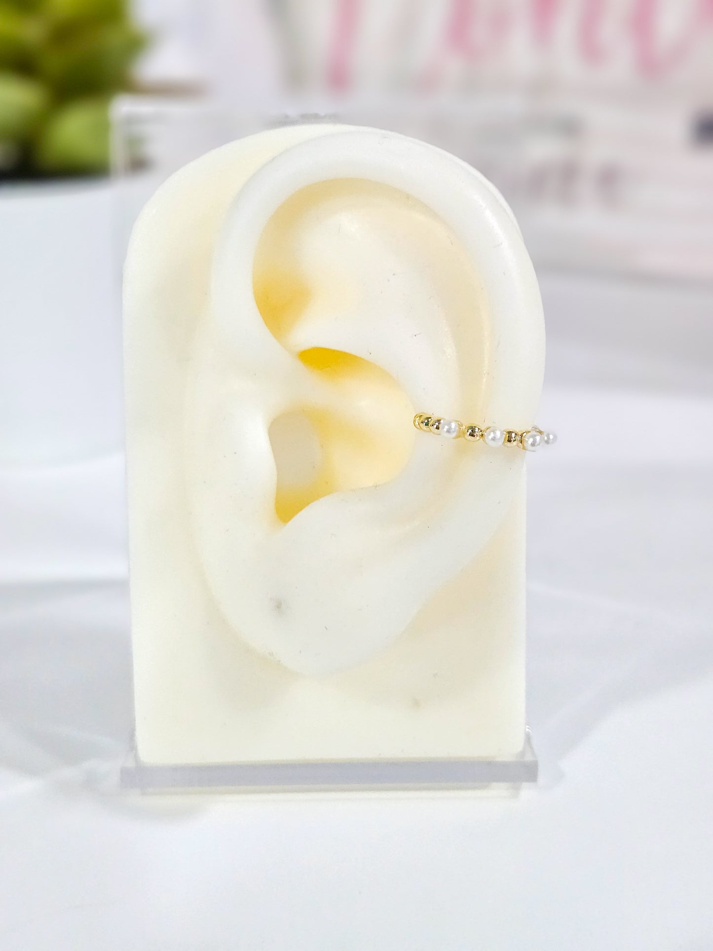 Earcuff de perlitas