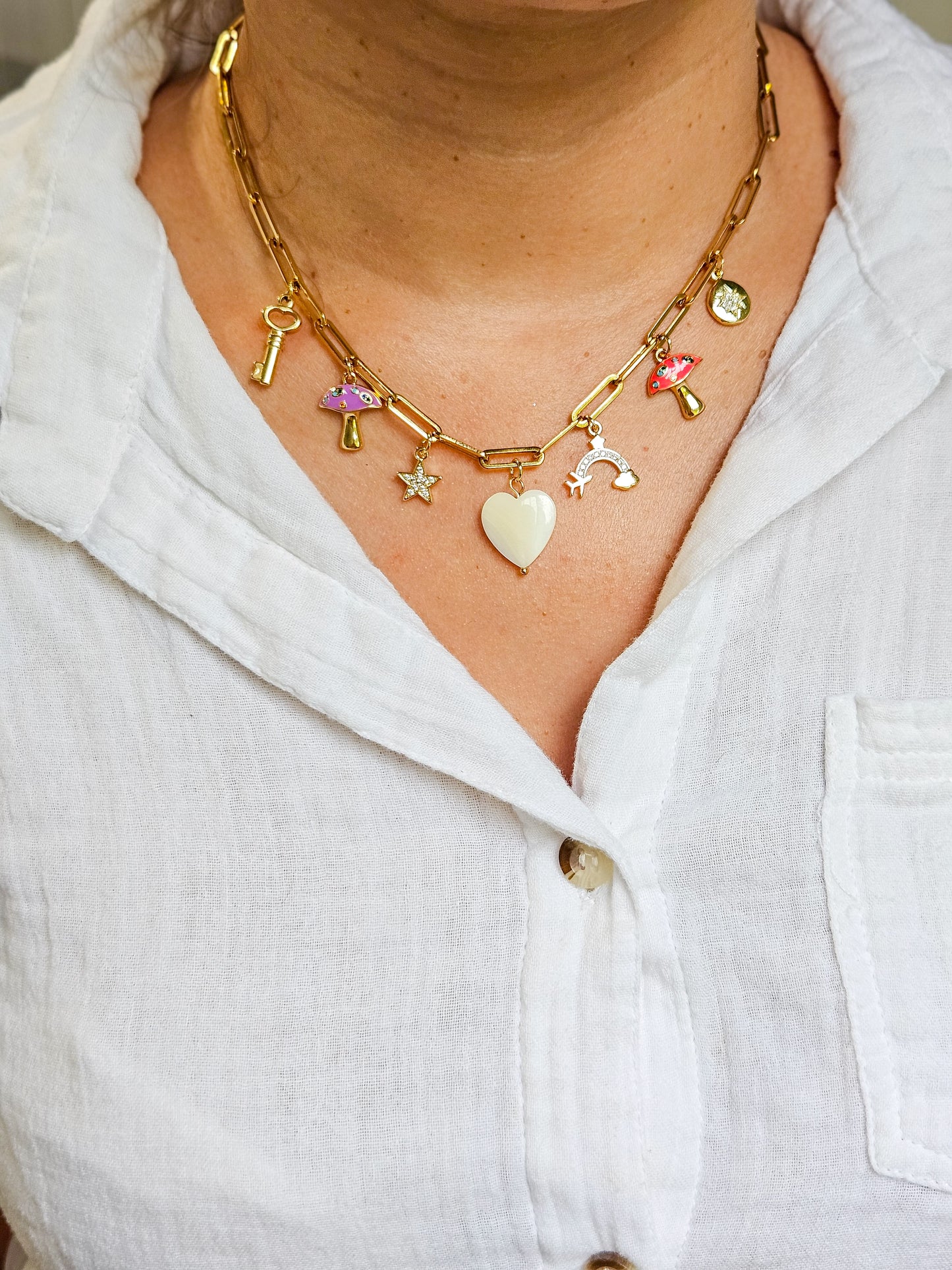 Cadena con charms