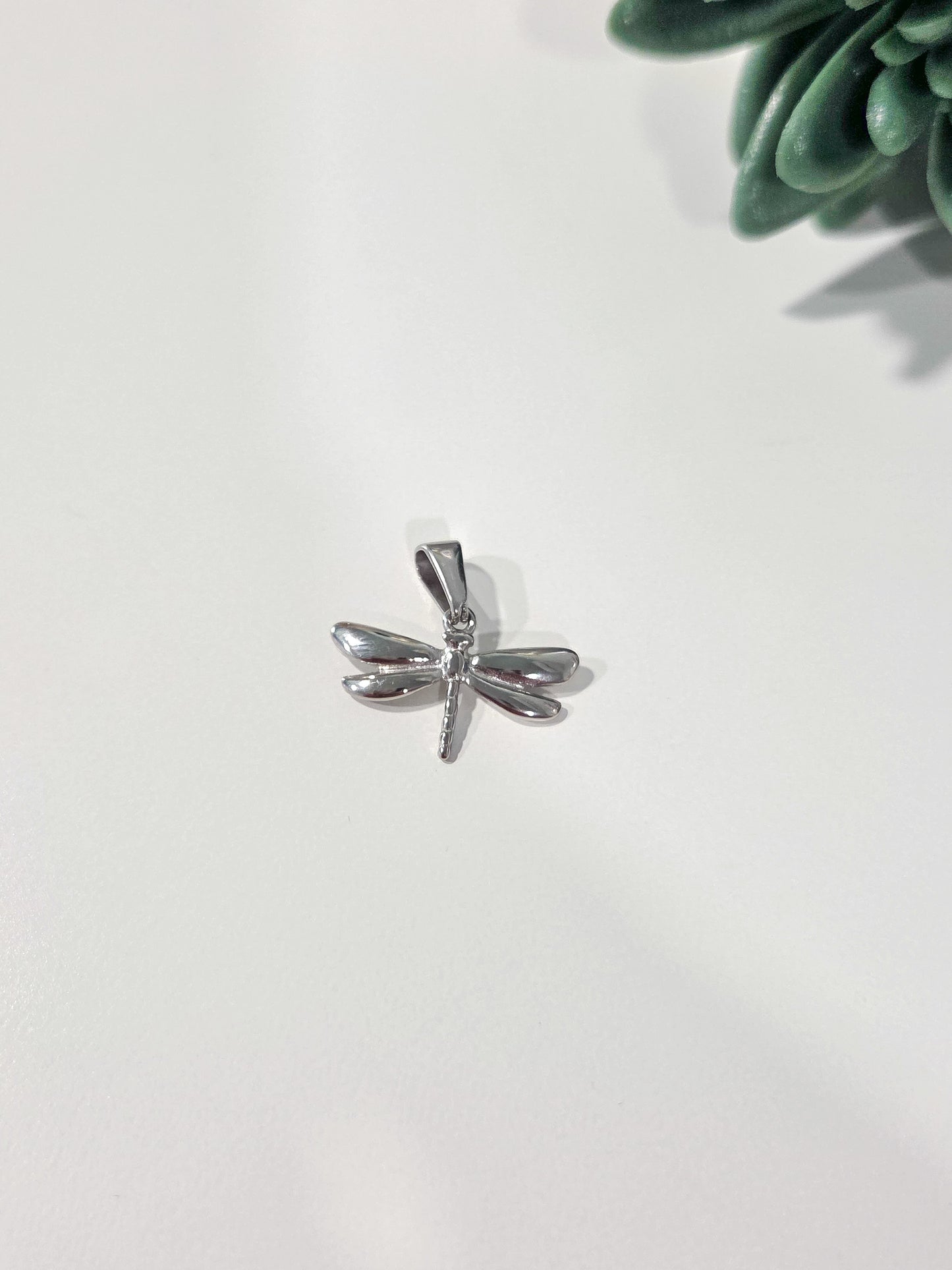 Libélula charm