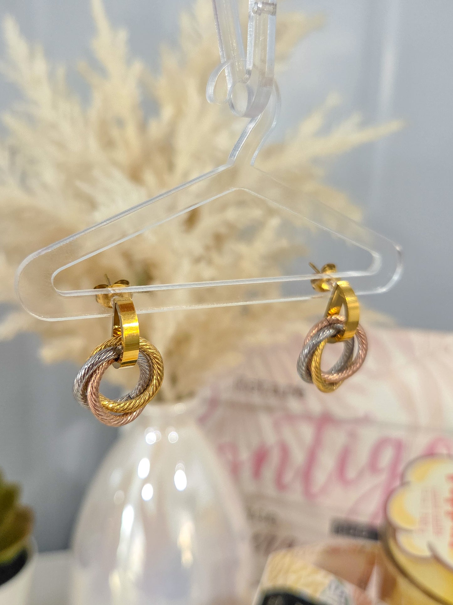 Pantallas tres tonos