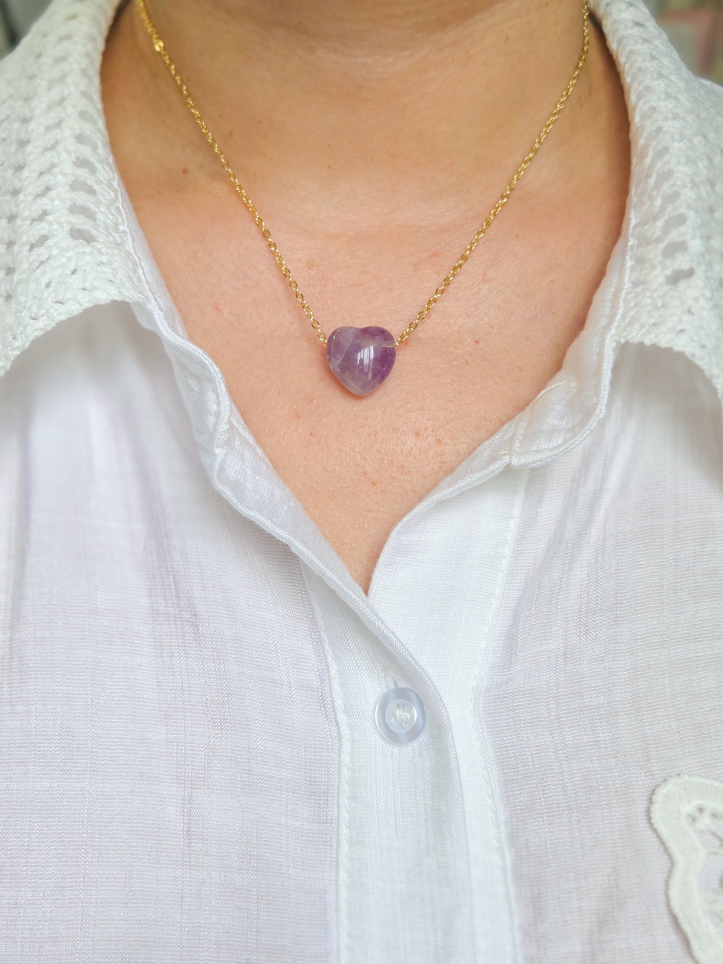 Cadena corazón en piedra